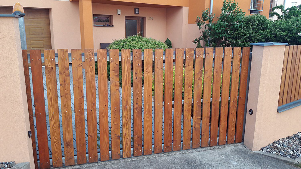 Fotogalerie modřínový plot